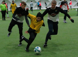 Pierwsza porażka mistrza i 2 wygrane sędziów OZPN