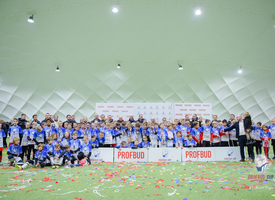 Wielkie piłkarskie emocje w "PROFBUD Cup"! Beniaminek w finale z Legią Warszawa! 